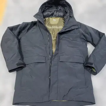 유니클로 하이브리드 다운 자켓 블랙 M 새상품급