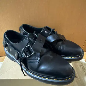 닥터마틴 헨리 블랙 가죽 벨트 3홀