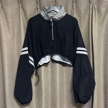 used 크롭 나일론 트랙 자켓