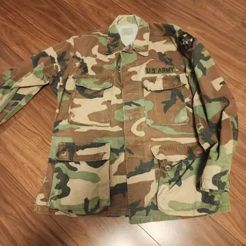 구제 의류 U.S. ARMY 카모플라쥬 자켓