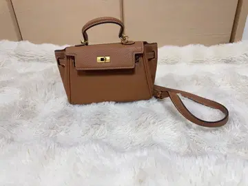 민추엔 님! 소가죽 브라운 가죽 핸드백