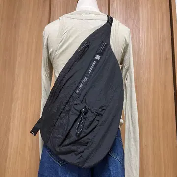 쿠코 COOCO 나일론 슬링백 블랙