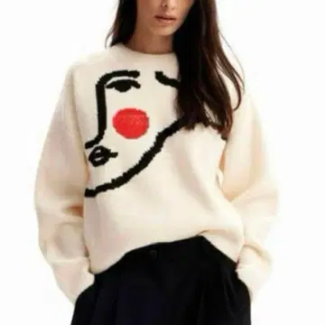 [새상품급] 데시구알 페이스 니트 넉넉한 사이즈감 S