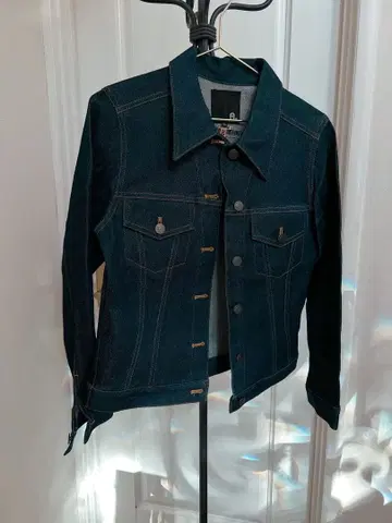 A. 다크 데님 자켓 38