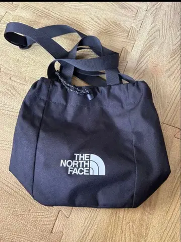 THE NORTH FACE 블랙 숄더백