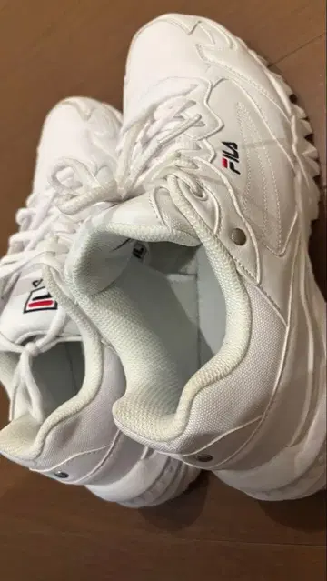 FILA 화이트 스니커즈 10 US
