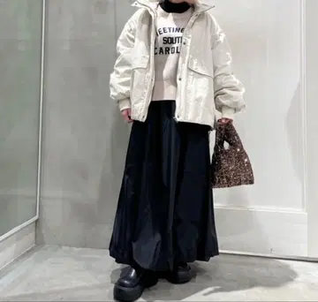 볼륨 벌룬 스커트