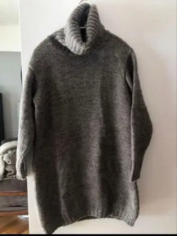 존 모로이 니트