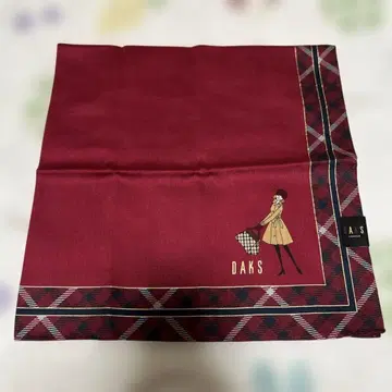 새상품 DAKS 닥스 대형 손수건 빨간색 여아 노바 체크 스카프
