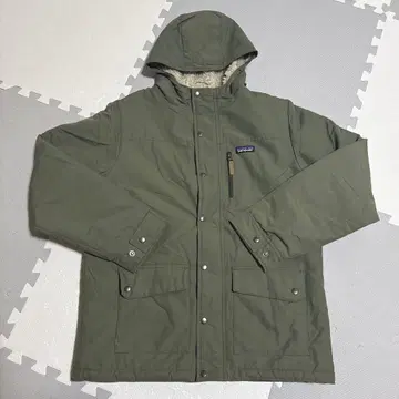 patagonia (파타고니아) 보아 안감 부착 자켓