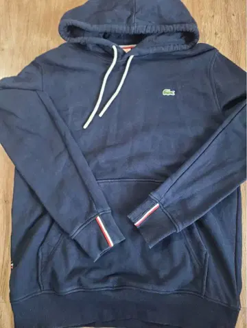 Lacoste LIVE Korea 네이비 후드 부착 후드티
