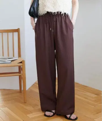 Discoat 드레이프감 이지 팬츠 브라운 M