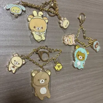 리락쿠마 아크릴 키링 3개 세트