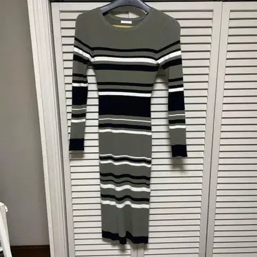 MURUA 스트라이프 니트 원피스 F 사이즈