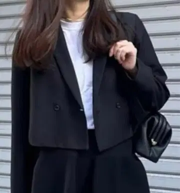 ur's 크롭 테일러드 자켓