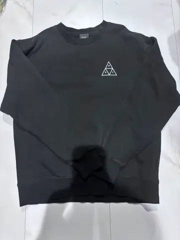 HUF 맨투맨 L 사이즈 삼각형 로고