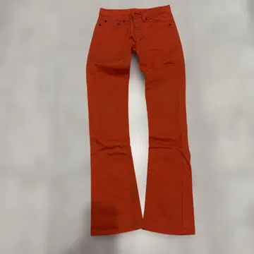 오렌지 플레어 팬츠 블랙 버튼