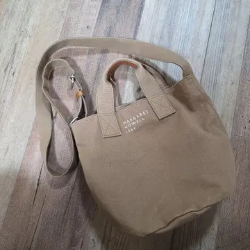 MARGARET HOWELL 숄더백 베이지