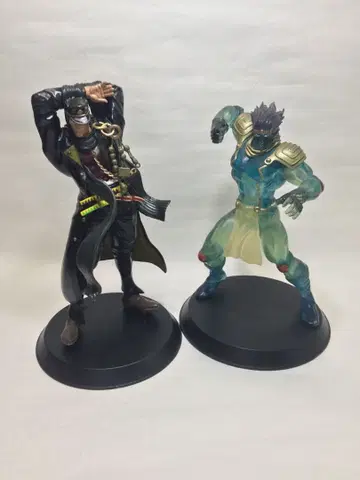 죠죠의 기묘한 모험 액션 피규어 2체 세트