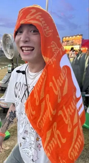 유리 2024 후드 부착 타월 페스티벌 타월 오렌지