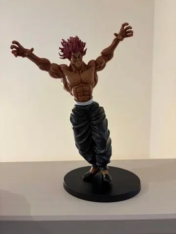 한마 유지로 피규어