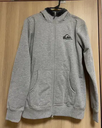 QUIKSILVER 후드티