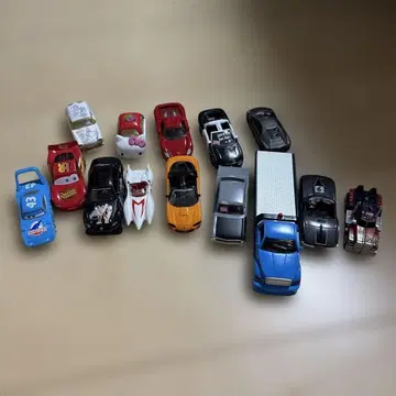 미니카 세트 15대 카즈 헬로키티