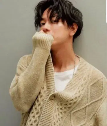 abyts 사토 타케루 가디건 사이즈 2