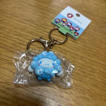 새상품 만박 산리오 미야쿠미야쿠 변신 입체 키링 시나모롤