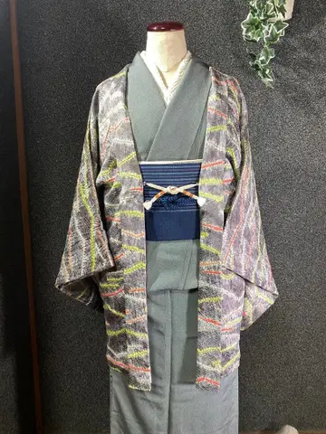 시대를 타지 않는 모던 겉옷! 시보리 겉옷만