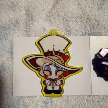 해즈빈 호텔 팝업 아크릴 키링 겸 아크릴 스탠드 루시퍼