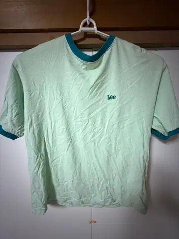 리 민트 그린 반팔 티셔츠 M 사이즈