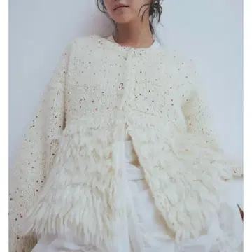 andequal fringe design gritter knit