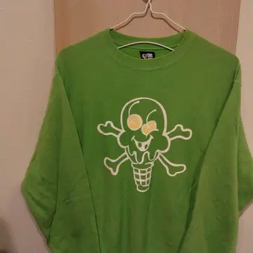 빌리어네어 보이즈 클럽 BBC L 사이즈 아이스 맨투맨