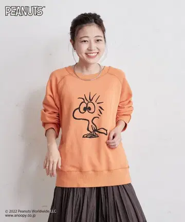 차오패닉 티피 PEANUTS 프린트 맨투맨