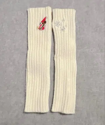 릴린린 암워머 디즈니 크리스마스 2024