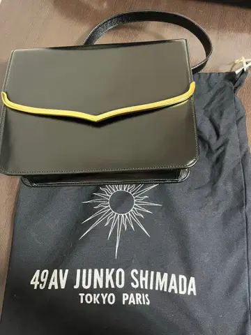 [ JUNKO SHIMADA ] 블랙 빈티지 숄더백