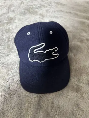 Lacoste 네이비 캡