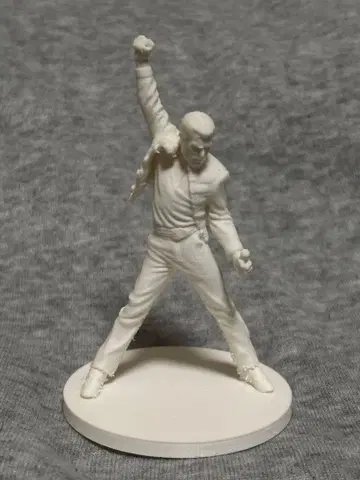 퀸 프레디 머큐리 피규어 10cm