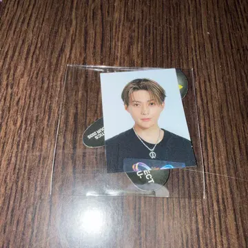 야기 유세이 BUTTERFLY EFFECT 증명 사진