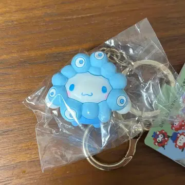 산리오 미야쿠미야쿠 변신 입체 마스코트 컬러 키링 시나모롤