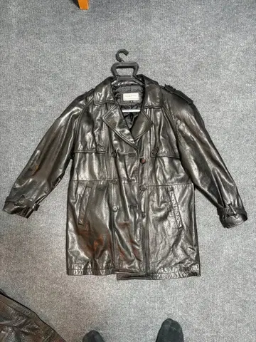 mia coma 블랙 가죽 더블 브레스트 자켓 F