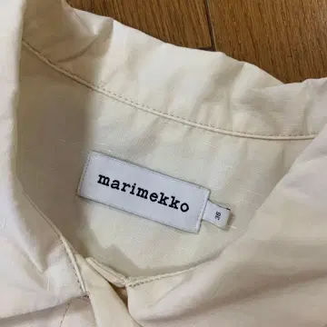 마리메꼬 셔츠 36 화이트 마블 Hilba Pulloposti
