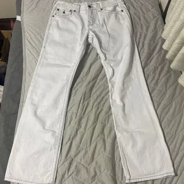 RICKY 릴랙스 스트레이트 데님 32 사이즈 화이트