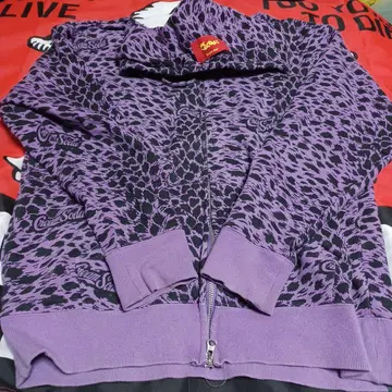 CREAMSODA 크림 소다 지퍼 후드티