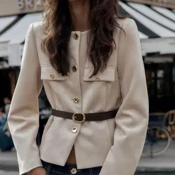 베이지 테일러드 자켓 스웨이드풍 벨트 포함