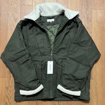 MONO-MART 빅 실루엣 밀리터리 자켓/뒷면 충전솜 퀼팅