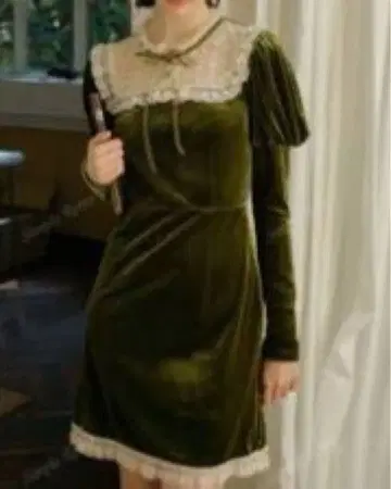 [미사용 새상품] 클래시컬 벨로아 레이스 원피스