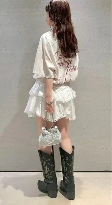 [ 새상품급 ] LILY BROWN 코튼 프릴 미니 스커트