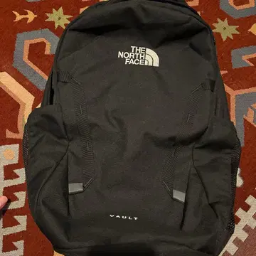 THE NORTH FACE VAULT 블랙 백팩 27L